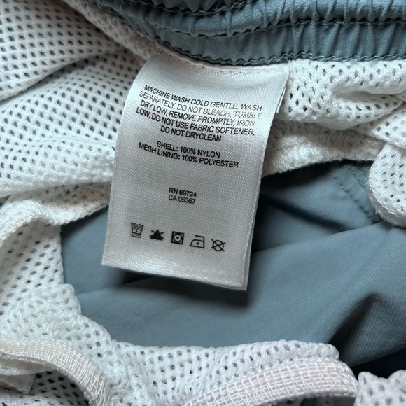 Columbia Men’s PFG Omni-Shade Swim Trunk Shorts- Blue/ Grey Size X-Large - Picture 5 of 6